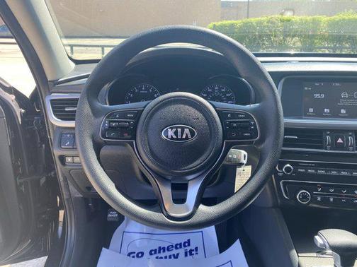 2018 Kia Optima LX