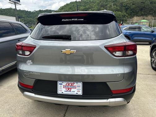 Sterling Gray Metallic 2025 Chevrolet Trailblazer LT