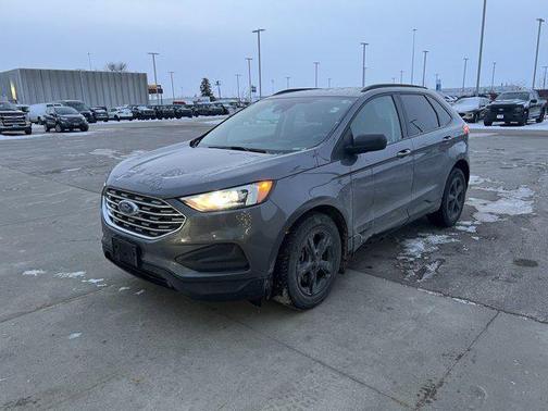 2021 Ford Edge SE