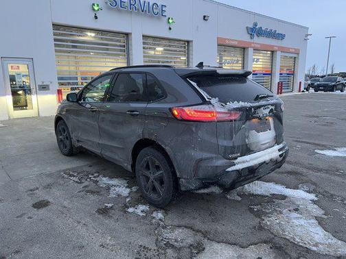 2021 Ford Edge SE