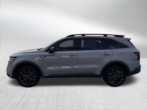 Wolf Gray 2023 Kia Sorento SX