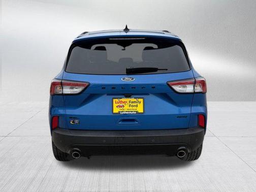 Velocity Blue Metallic 2021 Ford Escape SEL