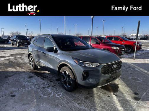 2025 Ford Escape ST-Line Select
