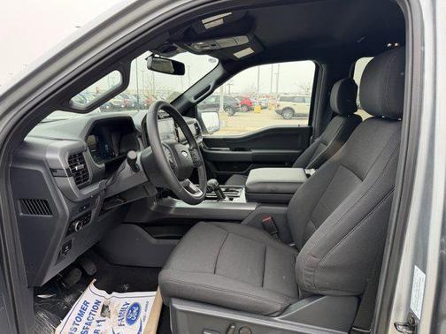 Iconic Silver Metallic 2025 Ford F-150 XLT