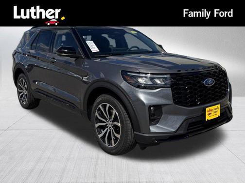 Carbonized Gray Metallic 2026 Ford Explorer ST-Line