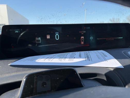 Oxford White 2025 Ford Expedition Platinum