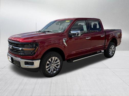Ruby Red Metallic Tinted Clearcoat 2026 Ford F-150 XLT