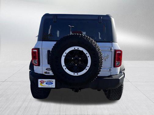 2022 Ford Bronco Base