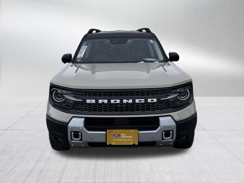 Desert Sand 2025 Ford Bronco Sport Badlands
