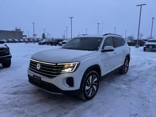 2024 Volkswagen Atlas 2.0T SE w/Technology 4MOTION