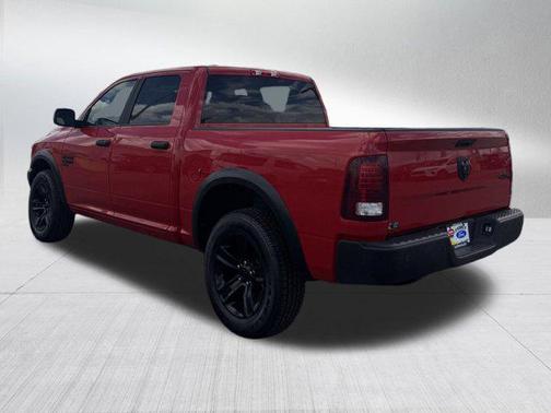 2024 RAM 1500 Classic Warlock Crew Cab 4x4 5'7' Box