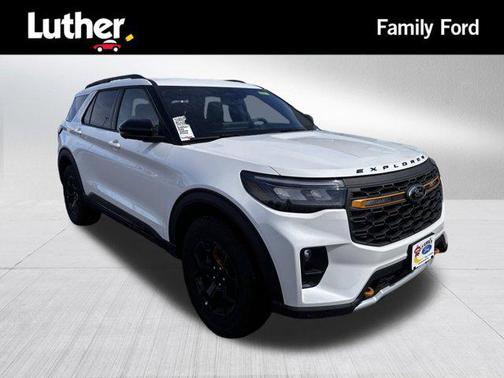 Star White Metallic Tri-Coat 2026 Ford Explorer Tremor