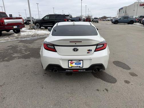 2023 Toyota GR86 Premium