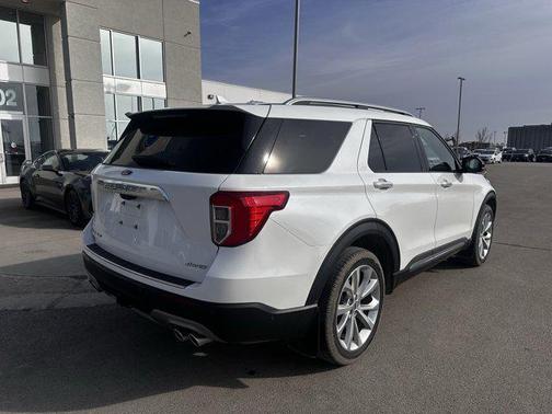 2024 Ford Explorer Platinum