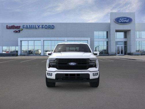 Star White Metallic Tri-Coat 2026 Ford F-150 Platinum