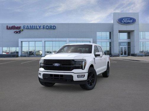 Star White Metallic Tri-Coat 2026 Ford F-150 Platinum
