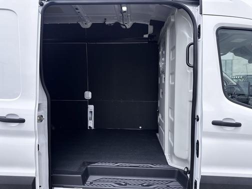 Oxford White 2026 Ford Transit-350 Base