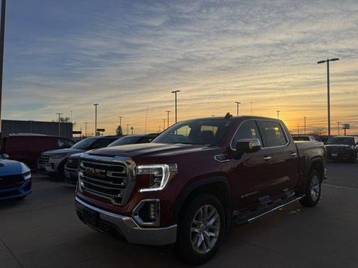 2022 GMC Sierra 1500 SLT