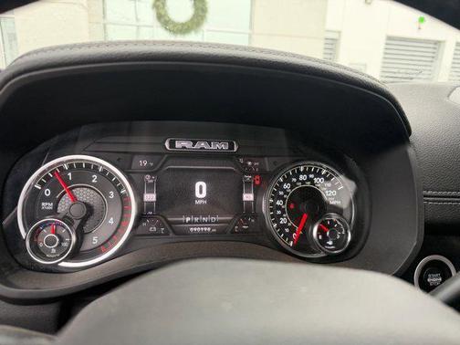 2021 RAM 2500 Laramie Crew Cab 4x4 6'4' Box