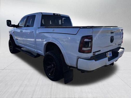 2021 RAM 2500 Laramie Crew Cab 4x4 6'4' Box