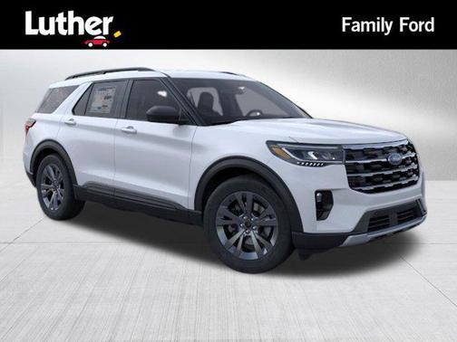 Space White Metallic 2026 Ford Explorer Active