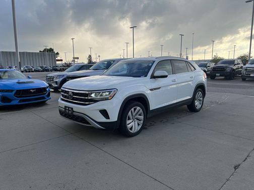 2022 Volkswagen Atlas Cross Sport 3.6L V6 SE w/Technology