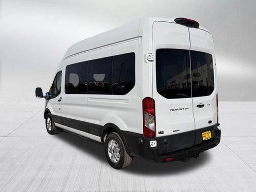 2022 Ford Transit-350 XLT