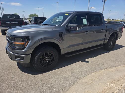 Carbonized Gray Metallic 2026 Ford F-150 XLT