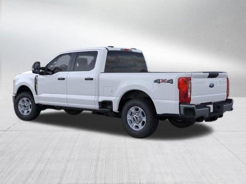 2026 Ford F-350 XLT