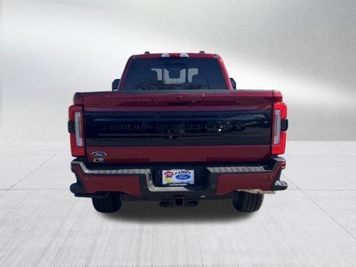2025 Ford F-350 Platinum