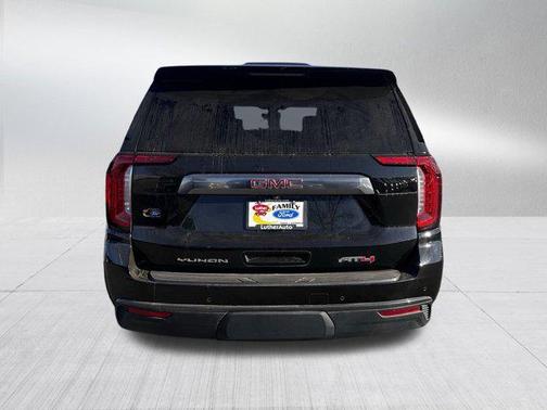 2021 GMC Yukon 4WD AT4