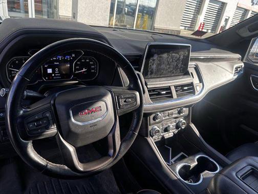 2021 GMC Yukon 4WD AT4
