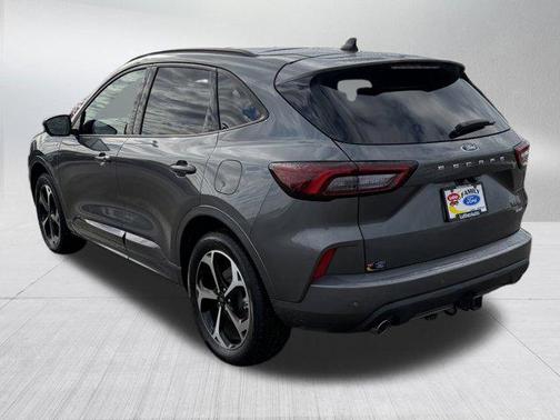 2025 Ford Escape ST-Line Elite
