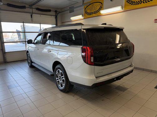 2025 Ford Expedition Max Active 4x4