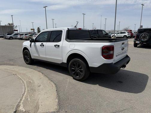 Oxford White 2024 Ford Maverick XLT