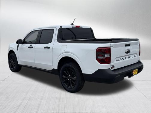 Oxford White 2024 Ford Maverick XLT
