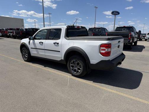 Oxford White 2025 Ford Maverick XLT