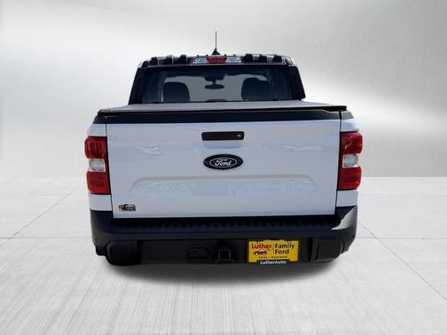 Oxford White 2025 Ford Maverick XLT