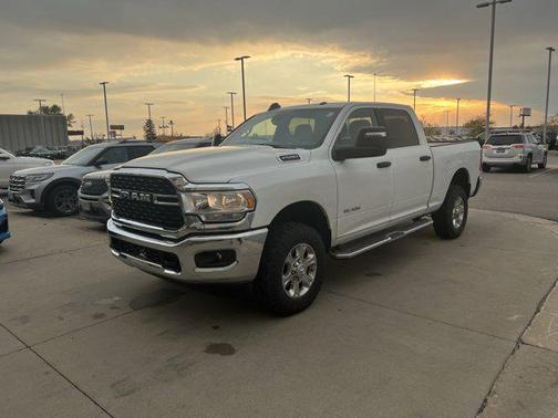2023 RAM 2500 Big Horn Crew Cab 4x4 6'4' Box