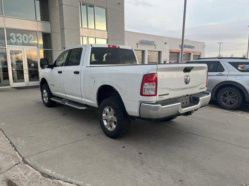 2023 RAM 2500 Big Horn Crew Cab 4x4 6'4' Box