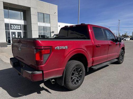Rapid Red Metallic Tinted Clearcoat 2024 Ford F-150 XLT