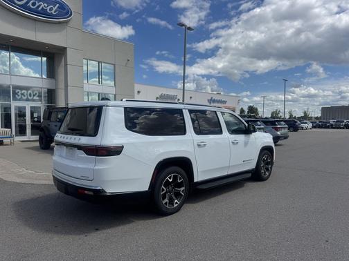 Bright White Clearcoat 2024 Jeep Wagoneer L Series III 4x4