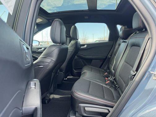 2026 Ford Escape ST-Line Select