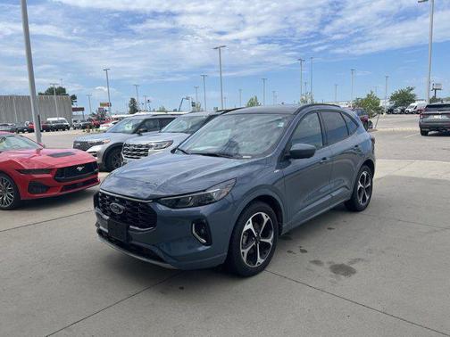 2023 Ford Escape ST-Line Elite