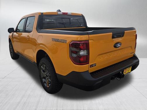 Orange Fury Metallic Tri-Coat 2026 Ford Maverick Tremor