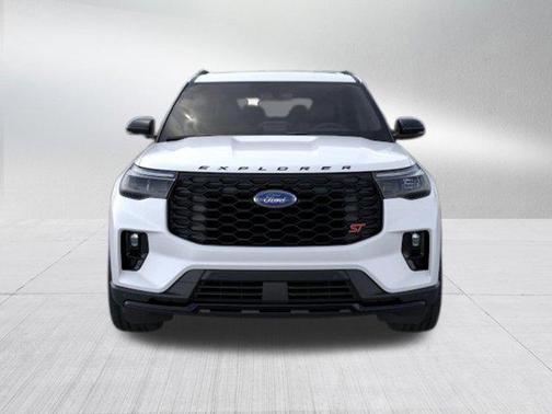 Star White Metallic Tri-Coat 2026 Ford Explorer ST