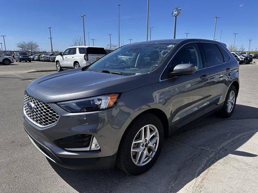 Carbonized Gray Metallic 2023 Ford Edge SEL