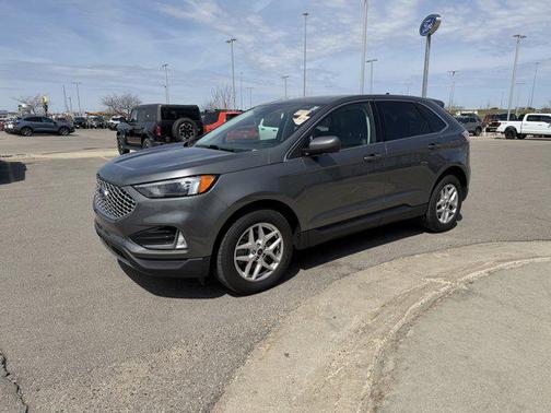 Carbonized Gray Metallic 2023 Ford Edge SEL