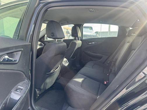 2016 Chevrolet Malibu 1LT