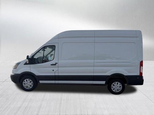 2017 Ford Transit-250 Base